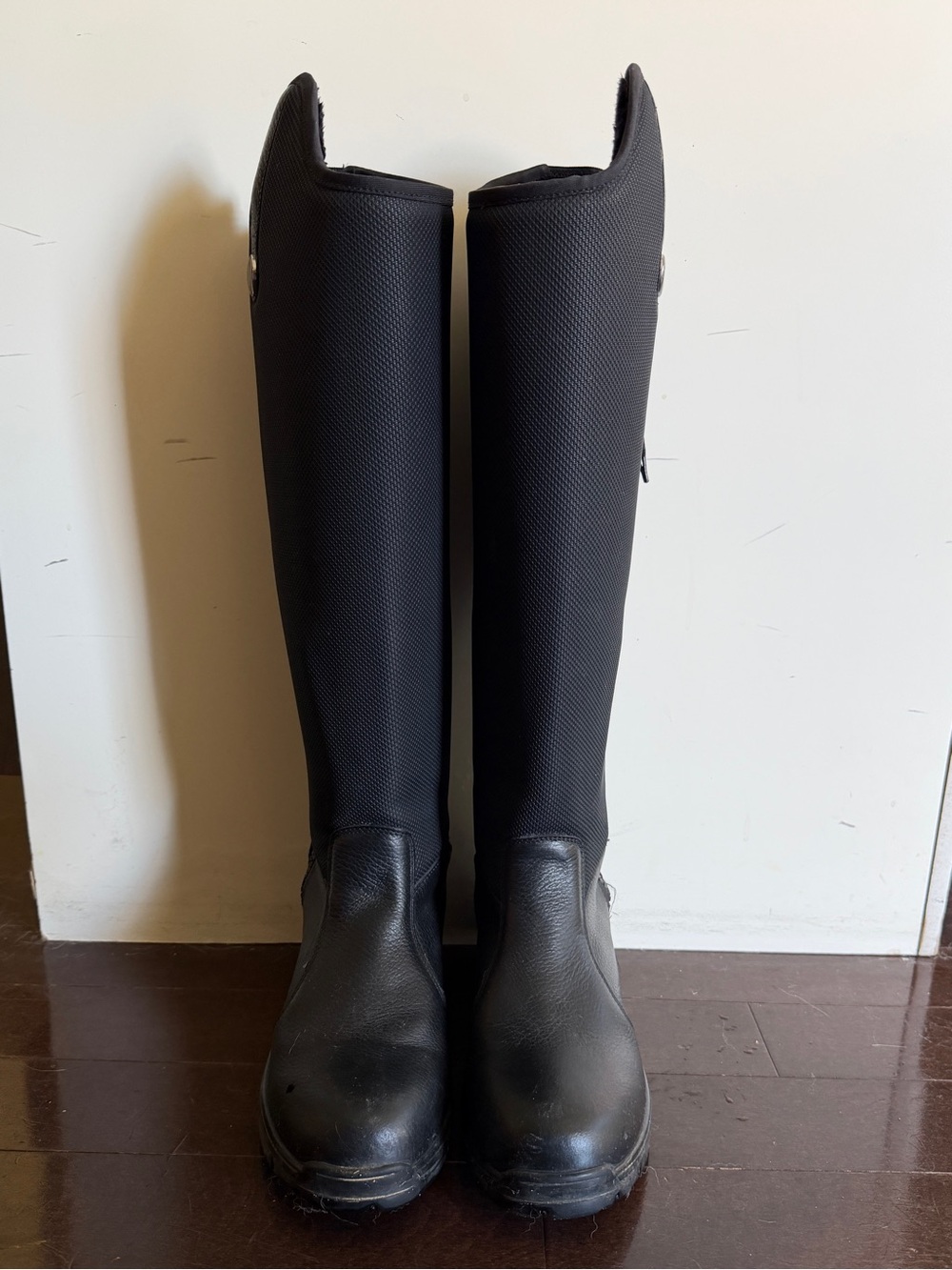 Mountain Horse women’s Tall Winter Equestrian Riding Boots - Black - size 7